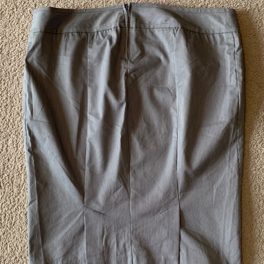 Light Grey Torrid Pencil Skirt